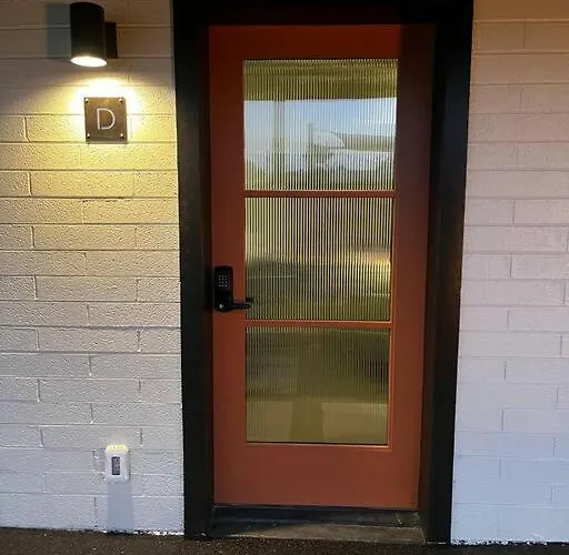Work Away Dream 1bd W Office, Gated, Brand New! Apartment Scottsdale