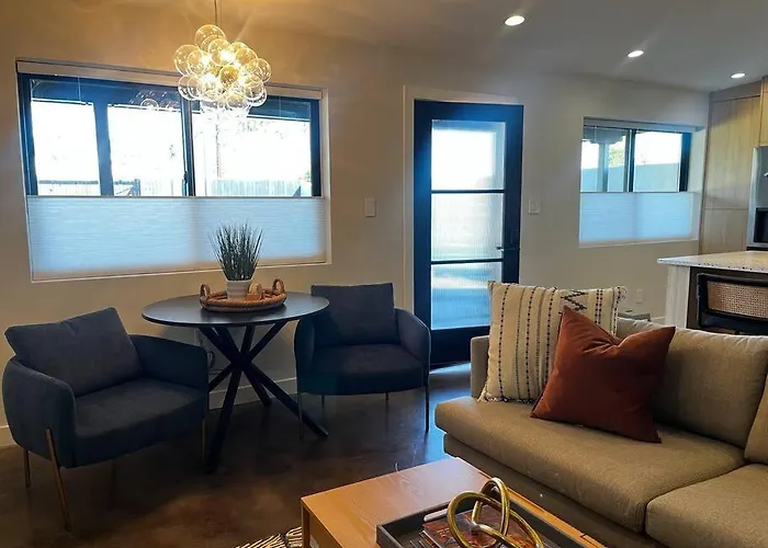 Work Away Dream 1bd W Office, Gated, Brand New! Apartment *