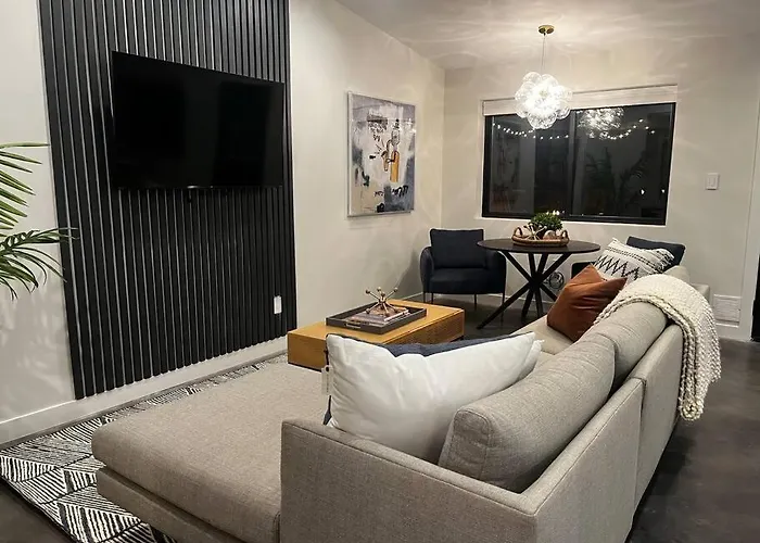 Apartment Work Away Dream 1bd W Office, Gated, Brand New! *