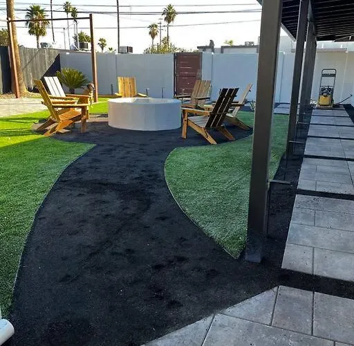 Work Away Dream 1bd W Office, Gated, Brand New!