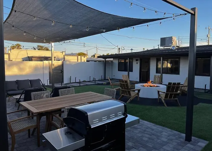 Work Away Dream 1bd W Office, Gated, Brand New! Scottsdale